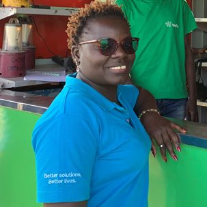 bericht-entwicklungskooperation-reportage-kenia-juliaakinyi-303×303 bericht-entwicklungskooperation-reportage-kenia-juliaakinyi-303x303