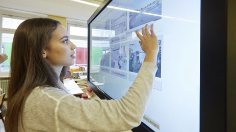 Media portal: Interactive whiteboard Media portal: Interactive whiteboard